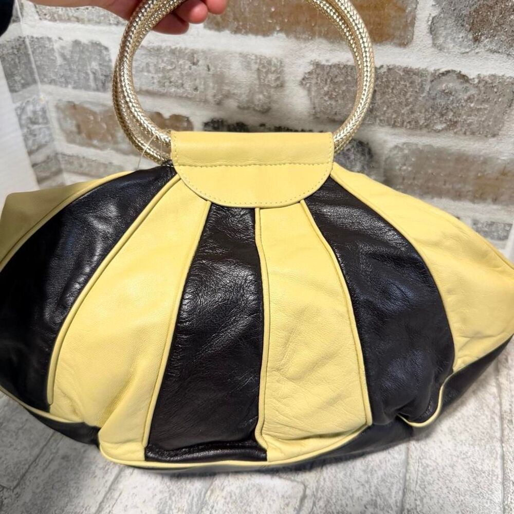 vtg pibra italy two tone leather fan pleated melon bag hoop handle